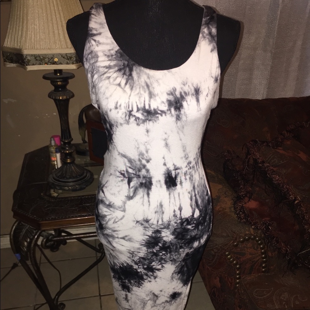 Fashion nova dress